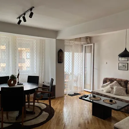 Apartment Lovely Getaway In Ohrid